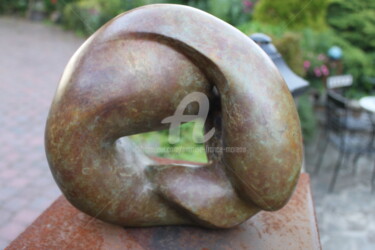 Sculptuur getiteld "volupté" door Martine France Moreau, Origineel Kunstwerk, Bronzen