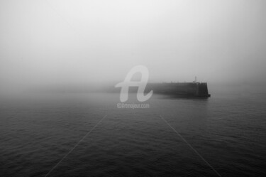 Photography titled "Fumée de mer" by Gérard Vouillon, Original Artwork