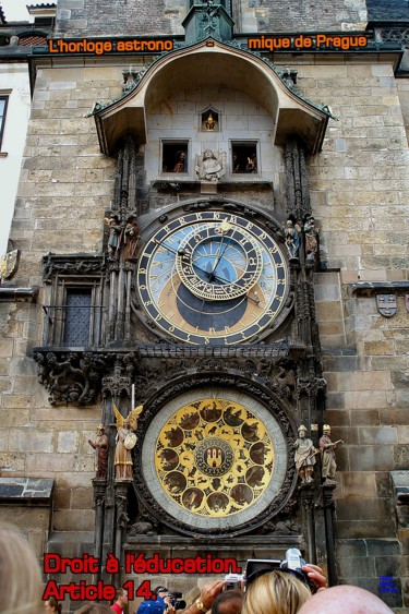 EUROPE, ARTICLE 14, L'HORLOGE ASTRONOMIQUE,PRAGUE,