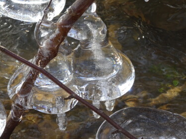 Icebell Photography titled "Icebell" by Elke Matthaeus, Original Artwork