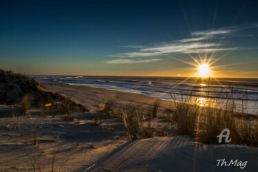 Photographie intitulée "Coucher-de-soleil" par Thierry Magliulo (Th.Mag), Œuvre d'art originale
