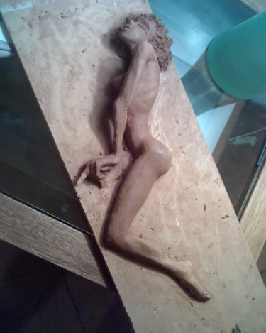 Sculpture intitulée "à moitié nue" par Marc De Lassus Saint-Geniès, Œuvre d'art originale