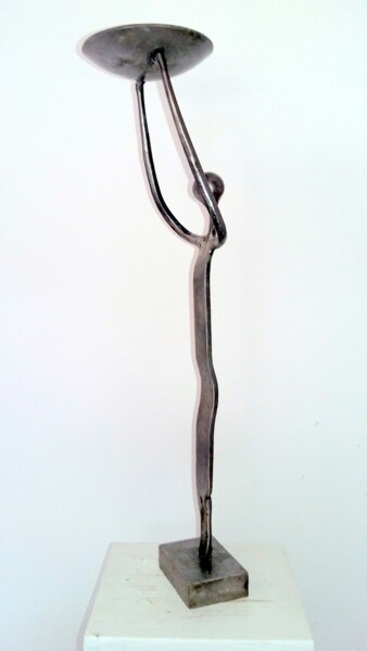 Sculpture intitulée "FEMME A PLATEAU D'O…" par Gerard Lami, Œuvre d'art originale, Métaux