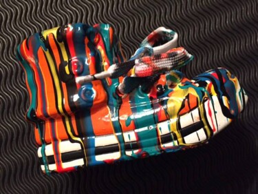 제목이 "ARTY SHOES"인 조형물 Patricia Ducept (Art'Mony)로, 원작, 도예
