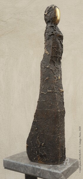 FIGURE Déambulante Bronze sur Marbre 39 cm série B "FIGURE Déambulante…" başlıklı Heykel Philippe Olive tarafından, Orijinal sanat, Bronz