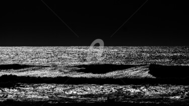 제목이 "OCEAN IN BLACK AND…"인 사진 Jb Photoart로, 원작, 조작되지 않은 사진