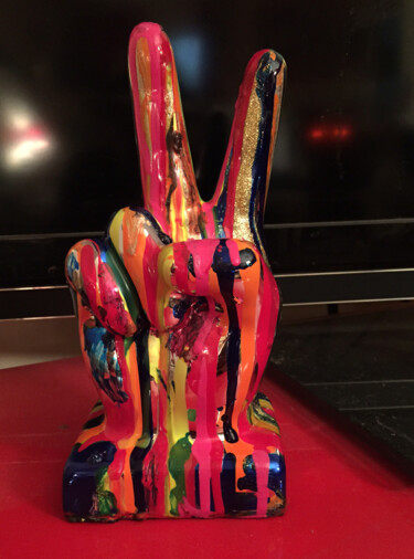 제목이 "ARTY FINGER .jpg"인 조형물 Patricia Ducept (Art'Mony)로, 원작, 도예