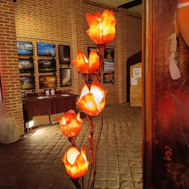 Lampadaire 7 tulipes allongées.