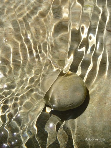 Installation intitulée "Galet et reflet" par Alain Bernegger, Œuvre d'art originale