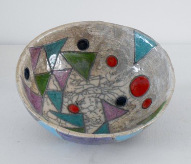 Design titled "saladier triangle" by Armelle Colombier, Original Artwork