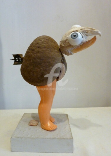 「"Drôle d'oiseau"」というタイトルの彫刻 Elisabeth Faucheurによって, オリジナルのアートワーク, ウッド