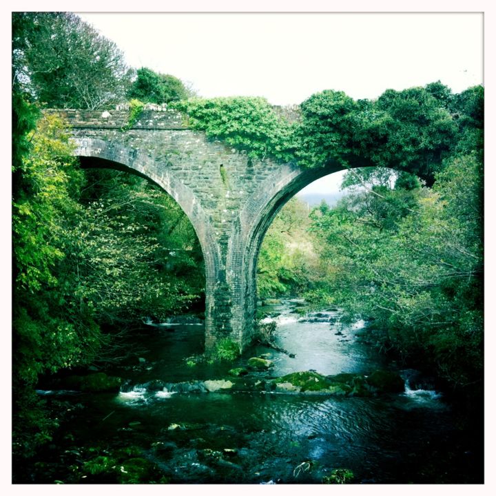 Fotografie getiteld "old bridge in kerry…" door Daniel Richtman, Origineel Kunstwerk