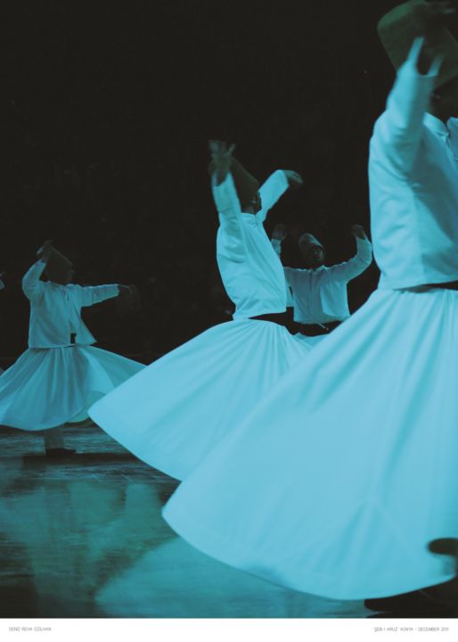 Fotografie getiteld "Whirling Dervishes" door Deniz Reha Ozilhan, Origineel Kunstwerk