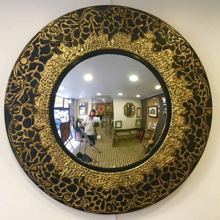 Design titled "labyrinthe-dore.jpg" by Valerie Duvivier, Original Artwork