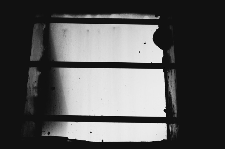 Photographie intitulée "Exterior opening." par Marcel Jarron, Œuvre d'art originale, Photographie numérique