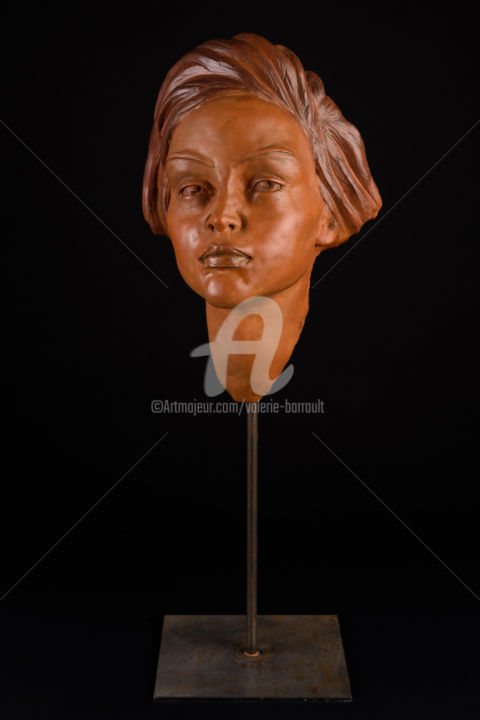 Sculpture intitulée "Intempor'Elle..." par Valerie Barrault, Œuvre d'art originale, Terre cuite