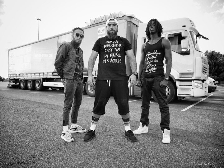 Φωτογραφία με τίτλο "L'amour des siens.j…" από Miloud Kerzazi, Αυθεντικά έργα τέχνης