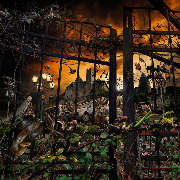 Digital Arts titled "Dame Carcasse / Cit…" by Bruno Béghin, Original Artwork, Digital Photography Mounted on Aluminium