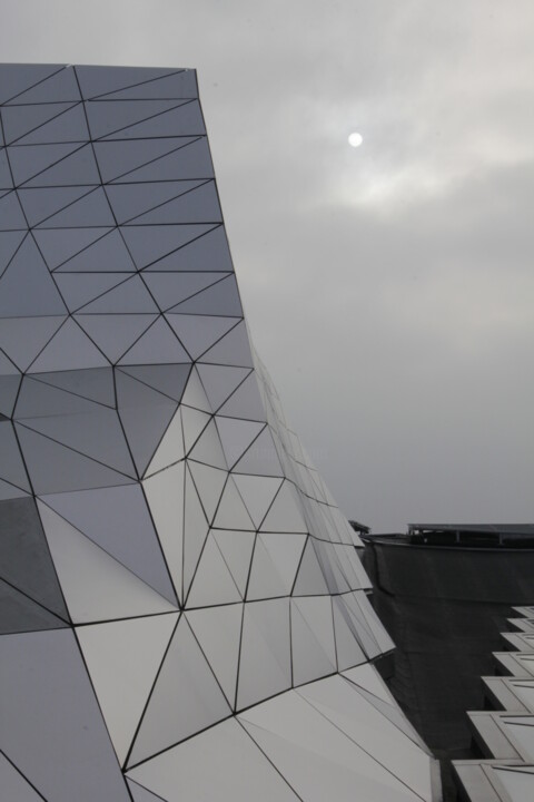 Photographie intitulée "Musée de confluence…" par Philippe Rozier (Photo-EOS), Œuvre d'art originale