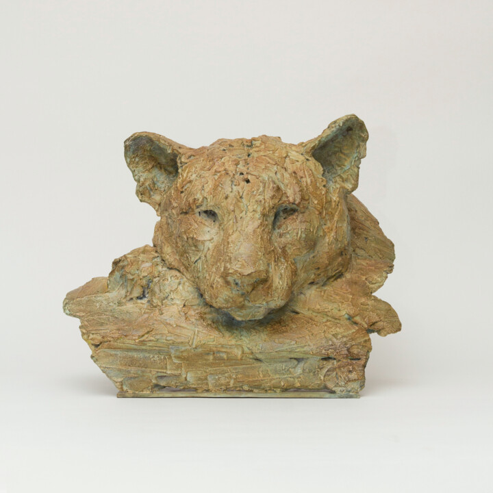 Puma au repos 雕塑, 15x18.5 in