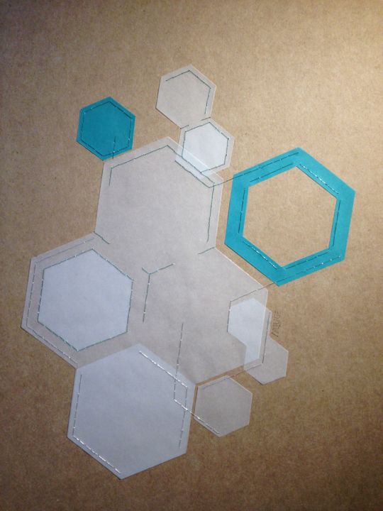 Sculpture intitulée "MOLECULE 1" par Maluce, Œuvre d'art originale, Papier Monté sur Carton
