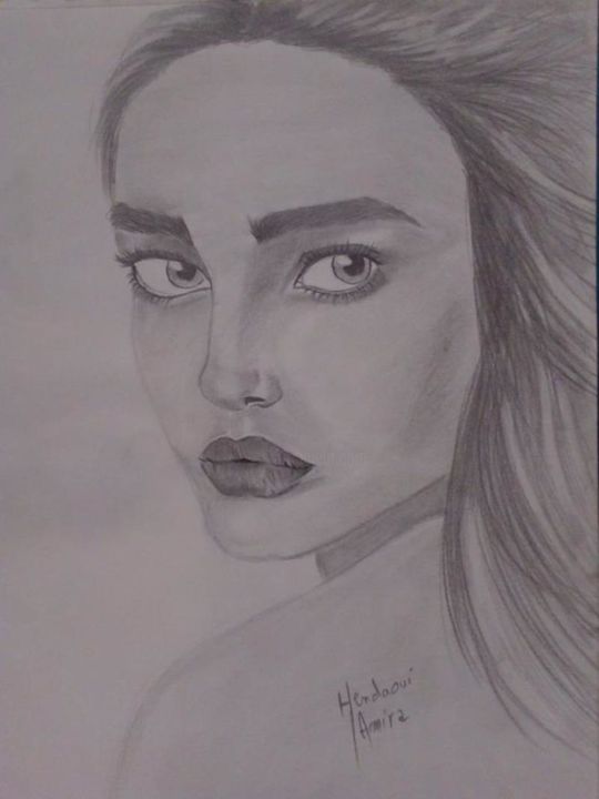 Disegno intitolato "Beauty" da Emira, Opera d'arte originale, Matita
