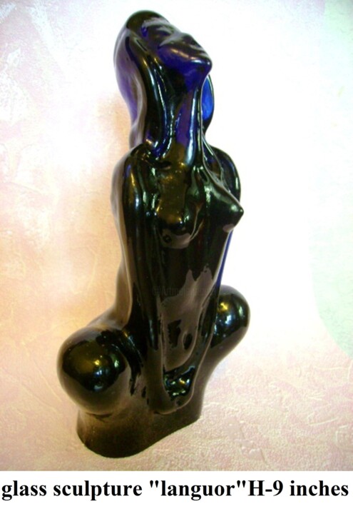 figure "languor" 雕塑, 11.8x5.9 in