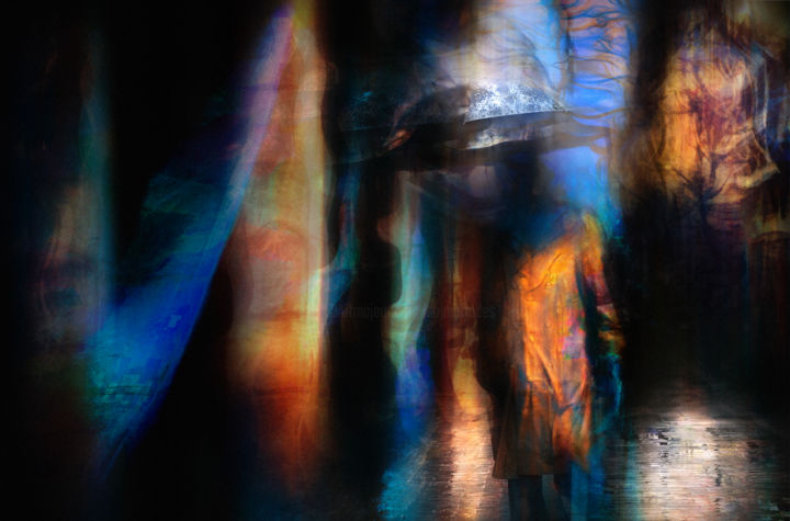 Photography titled "The man with orange…" by Sol Marrades, Original Artwork