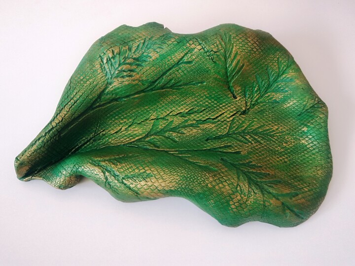 Sculpture intitulée "Feuille" par Mylène Cg, Œuvre d'art originale, Argile