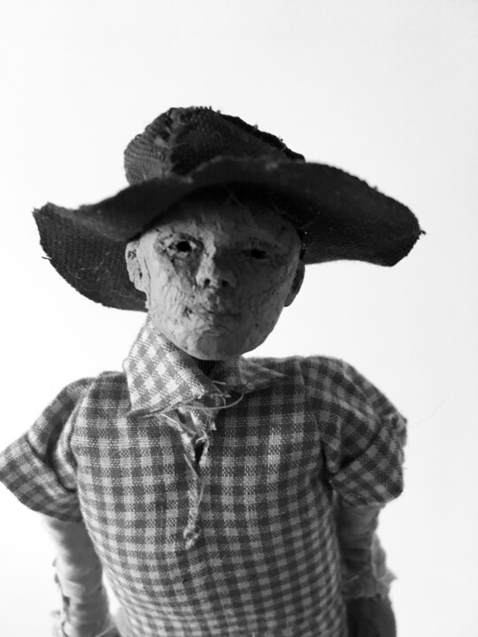 Sculpture titled "Performer 3" by Fleur Elise Noble, Original Artwork, Terra cotta