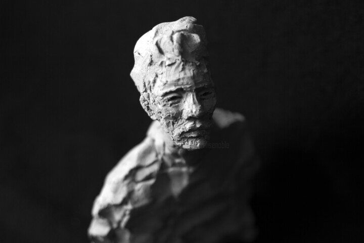 Sculpture titled "Clay Face 11" by Fleur Elise Noble, Original Artwork, Terra cotta