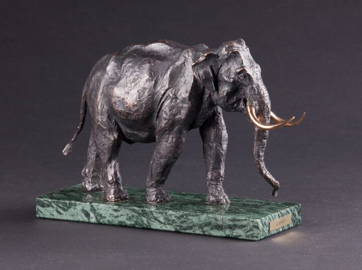 Elephant 雕塑, 6.7x10.2 in