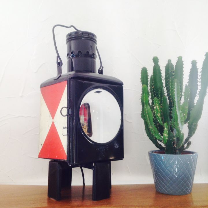 Lampe Le CHEMINOT Design, 22.4x9.8 in