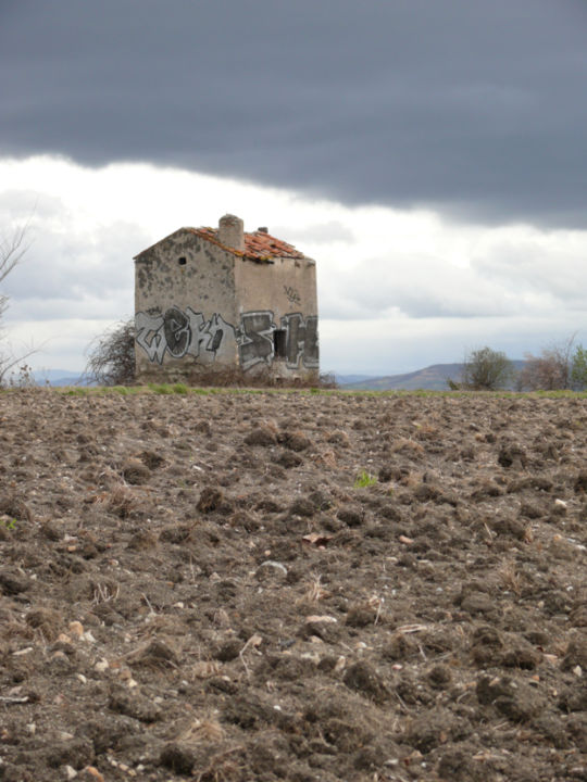 Photography titled "Maisonnette au bout…" by Pier Brignon, Original Artwork, Digital Photography