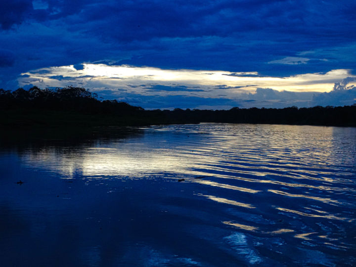 Photography titled "Bluest Reflection" by Teal Dreams Photography, Original Artwork, Digital Photography