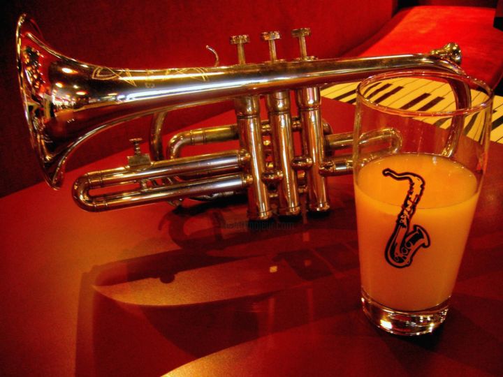 Photography titled "Saxo" by Pierre-André Doriot, Original Artwork, Digital Photography Mounted on Aluminium