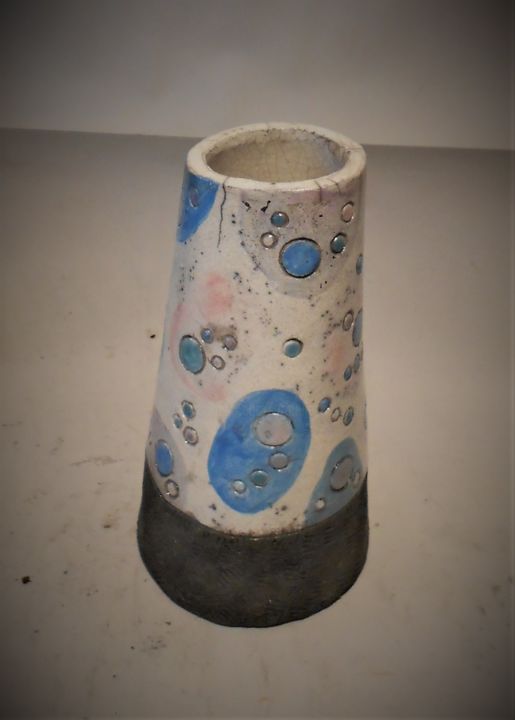 #artistsupportpledge Vase deux couleurs 设计, 9.8x4.7 in