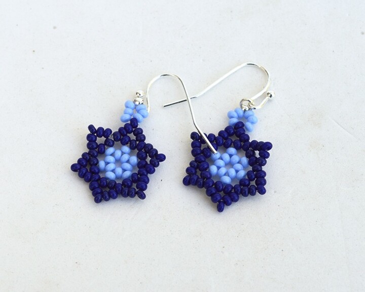 Small Star of David earrings, Israel art, Judaica earrings 设计