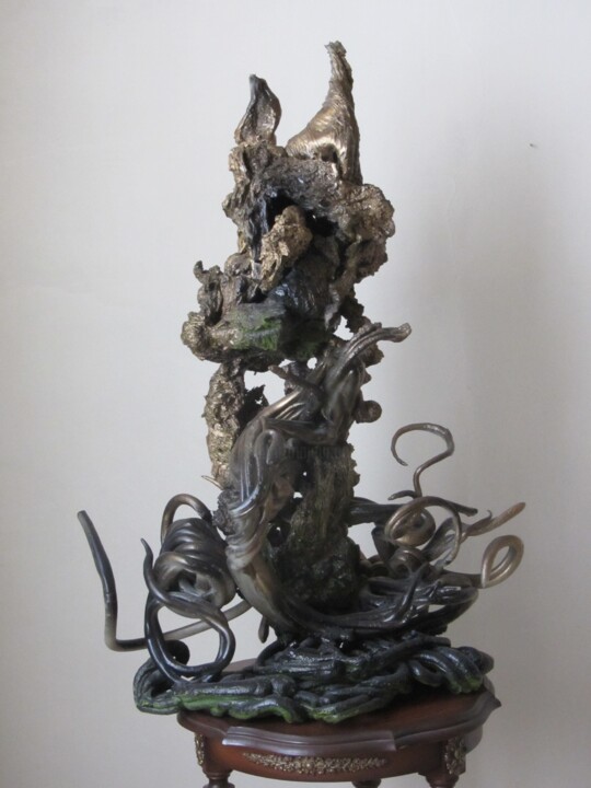 Vampire bat 雕塑, 28x19.7 in
