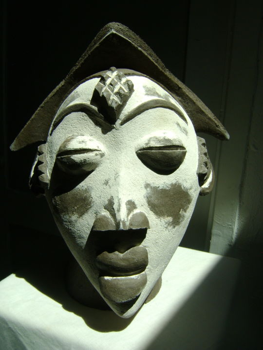 Masque sculpture Pounou (Gabon) 雕塑, 15x11.8 in