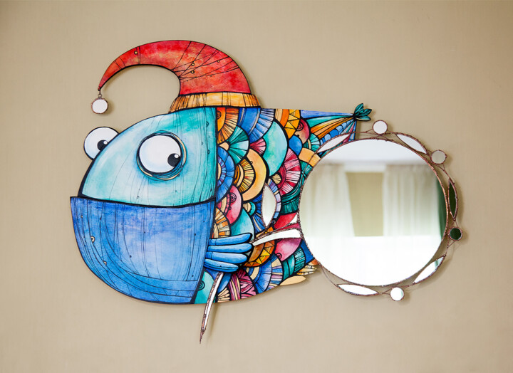 Design getiteld "Mirror "With a magi…" door Elena Dodoka, Origineel Kunstwerk, Accessoires