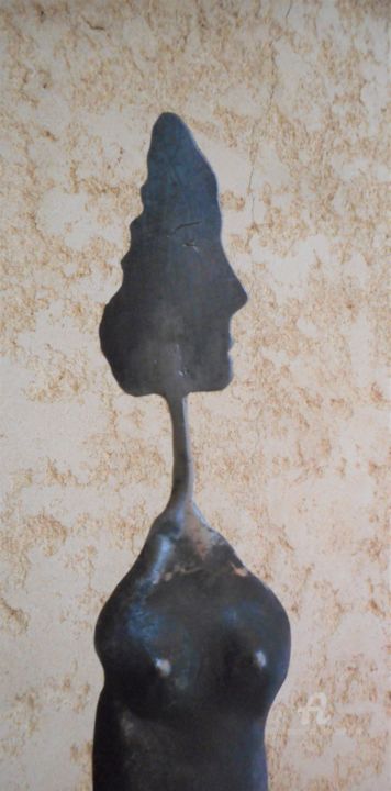 FIGURE 123 雕塑, 48.4x7.1 in