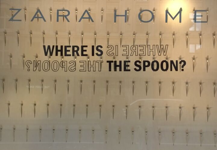 Photography titled "Search the spoon !" by Jacques Jégo, Original Artwork, Digital Photography