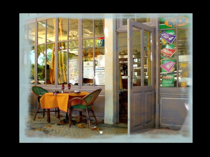 Le café du village