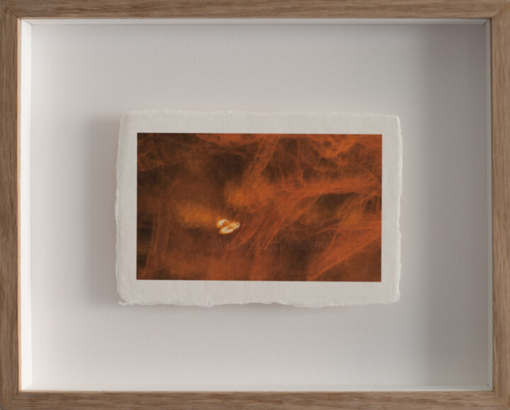 Photographie intitulée "0xBB1C01 [a.m.o.u.r…" par Éric Petr, Œuvre d'art originale, Photographie numérique