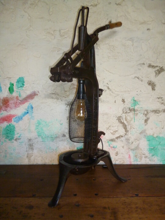 Design,  39.4x11.8 in 