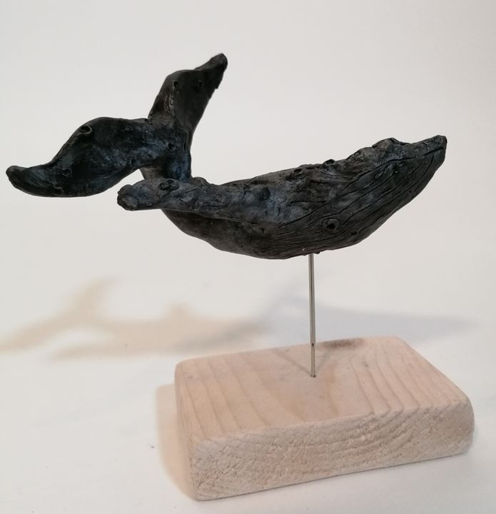 La danse des baleines 雕塑, 5.9x5.7 in