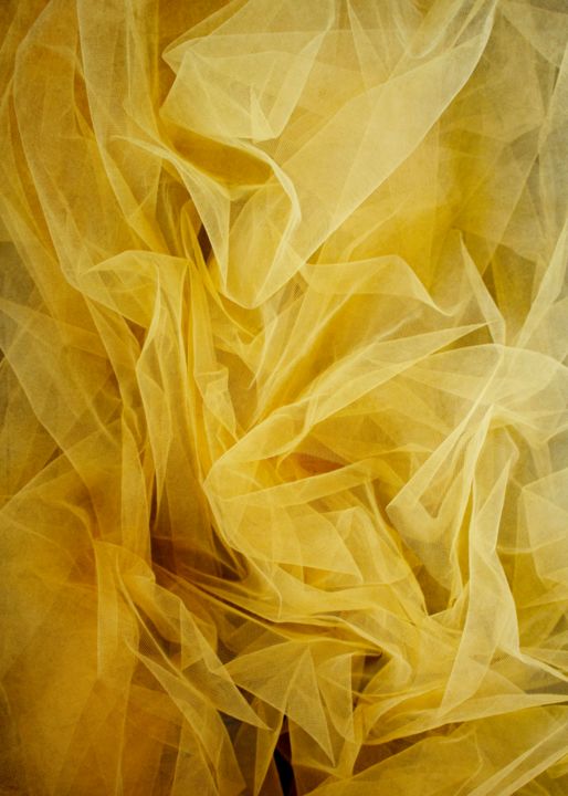 Yellow folded veil 摄影