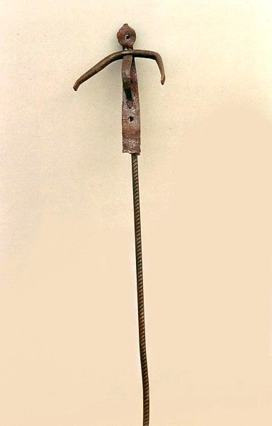 Sculptuur getiteld "crucifixión" door Enrique Carceller Alcón, Origineel Kunstwerk