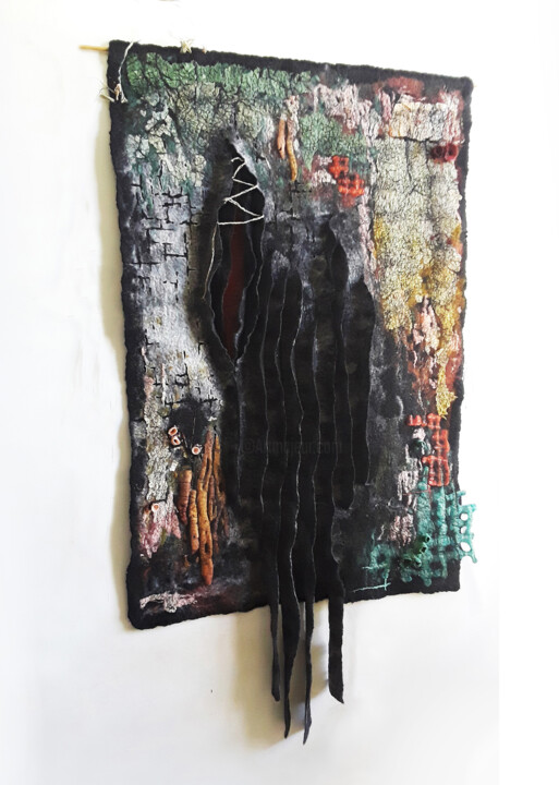 Art textile intitulée "Crisis moment" par Elena Tzirulnik, Œuvre d'art originale, Tapisserie Monté sur Métal